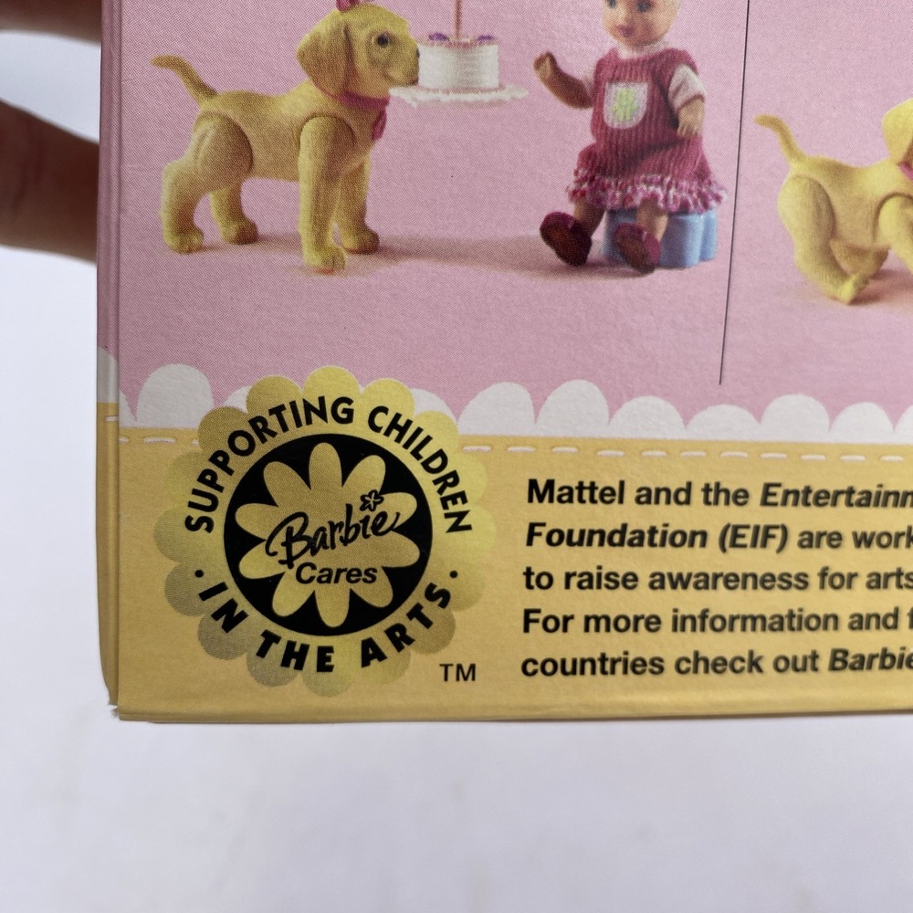 2003 HAPPY FAMILY NEIGHBORHOOD MIDGE & NIKKI - C6061 - UNOPENED ORIGINAL BOX - Picture 11 of 16